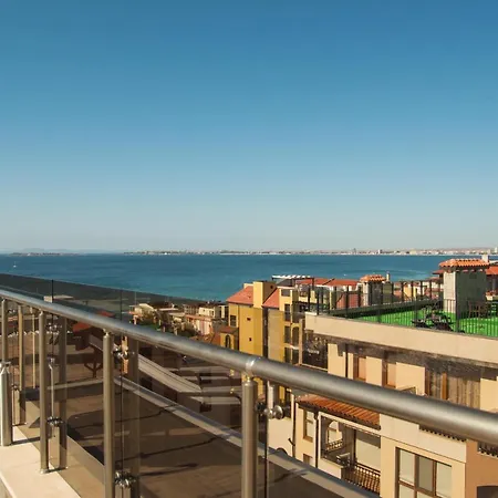 луксозен влас аристо Apartment *